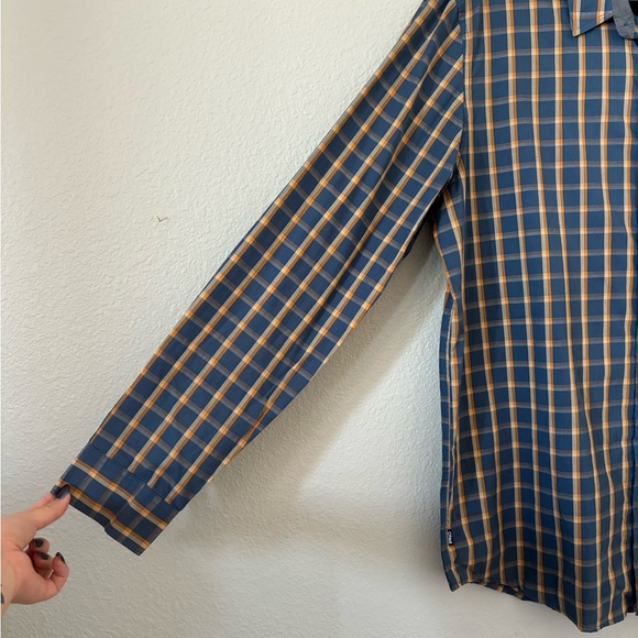 O'Neill Plaid Button Down Shirt Size Large - Picture 3 of 5